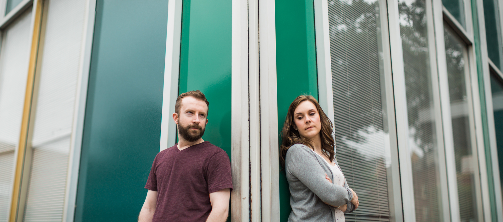 funky teal building engagement photos