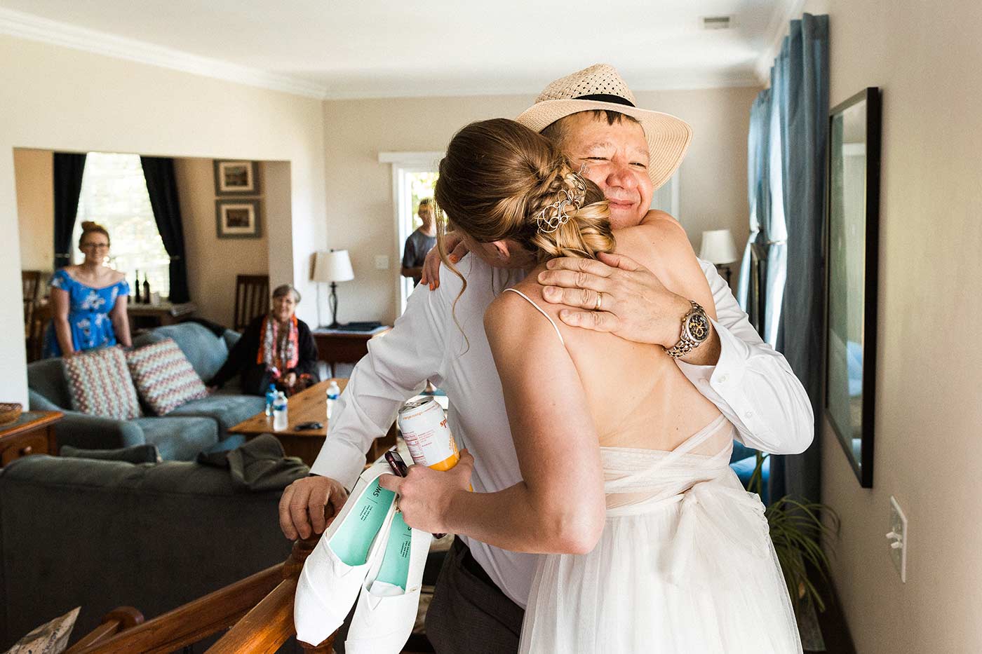 bride hugging her father