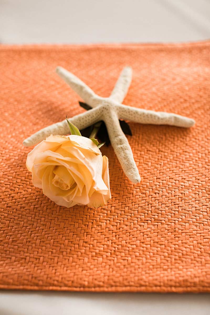 beach wedding details