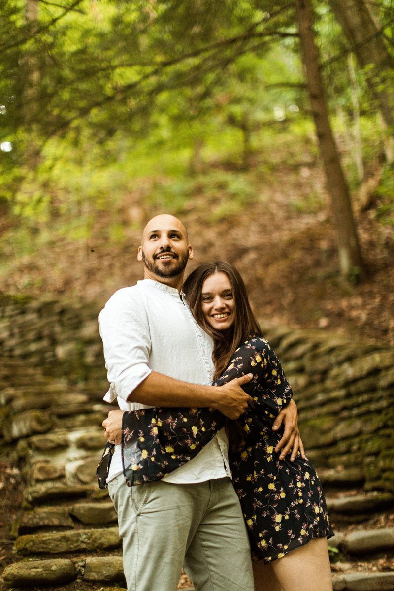 man and woman hugging in Letchworth State Park