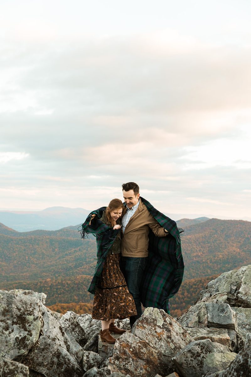 fall engagement photos shenandoah national park
