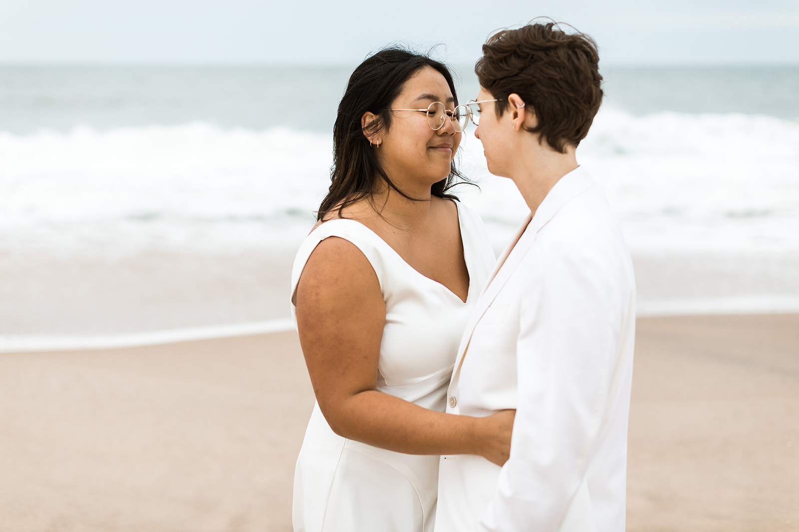 flying point beach couples session