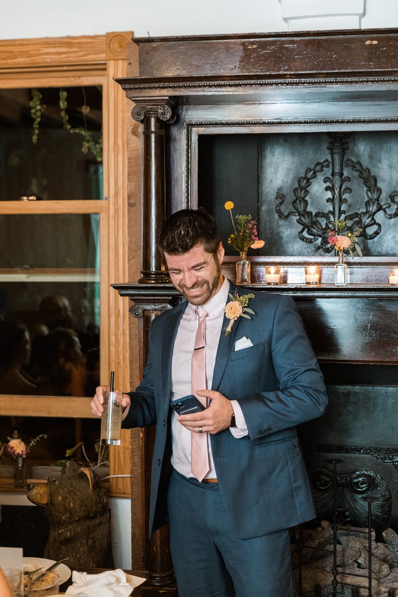 friend giving speech at wedding 